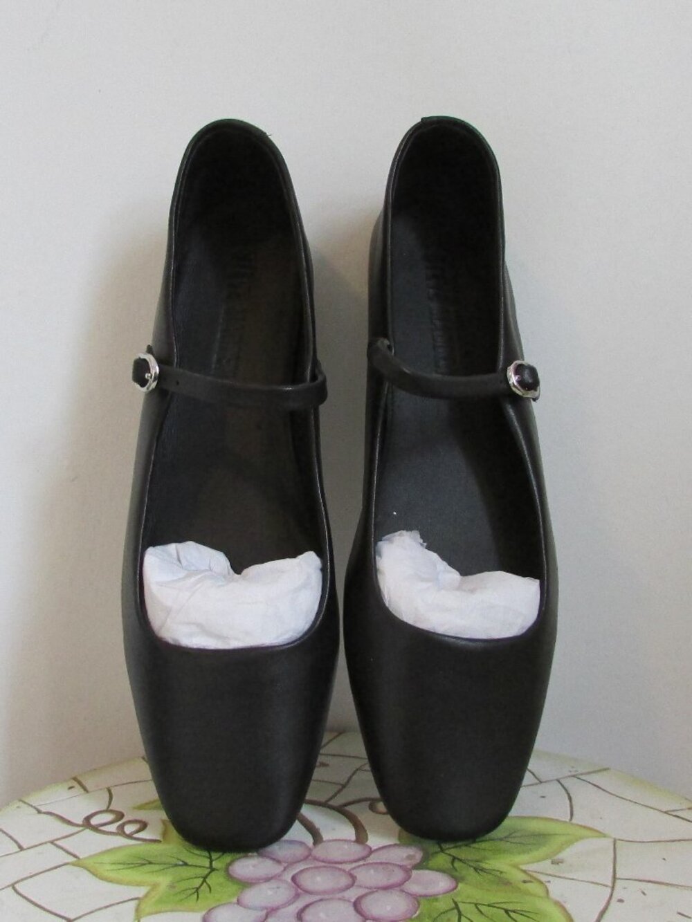 Steve Madden Black Leather Flats